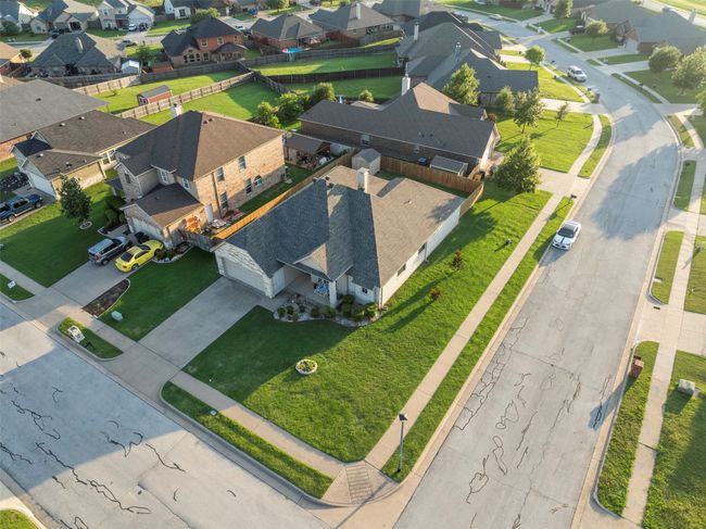 Great corner lot | Image 29