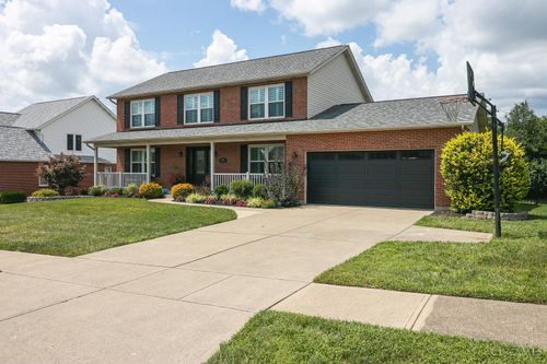 6230 Strathaven Dr, West Chester, OH, 45069-6667 | Card Image