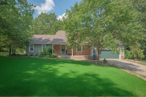 2210 Sunset Cir, Neosho, MO, 64850-2862 | Card Image