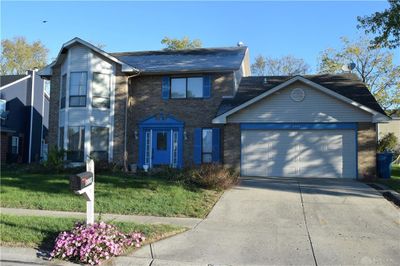 6539 Deer Bluff Drive, House other with 3 bedrooms, 2 bathrooms and null parking in Huber Heights OH | Image 1