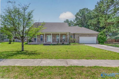 476 Wilson Mann Rd, Owens Cross Roads, AL, 35763-8512 | Card Image