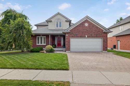 908 Collins Drive, London South, ON, N6J4V1 | Card Image