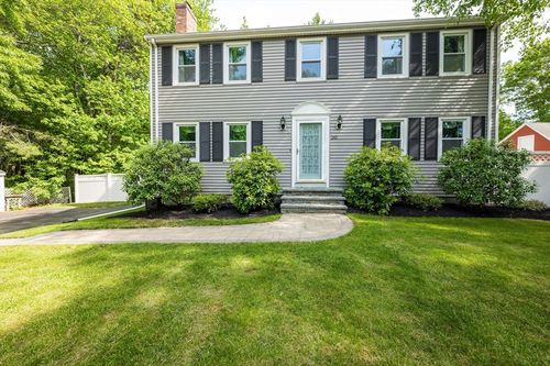 245 Winter St, Mansfield, MA, 02048-1643 | Card Image