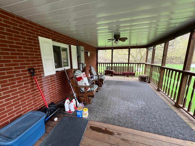 3730 Greenbrier Rd, Home with 3 bedrooms, 1 bathrooms and 3 parking in Salem WV | Image 8