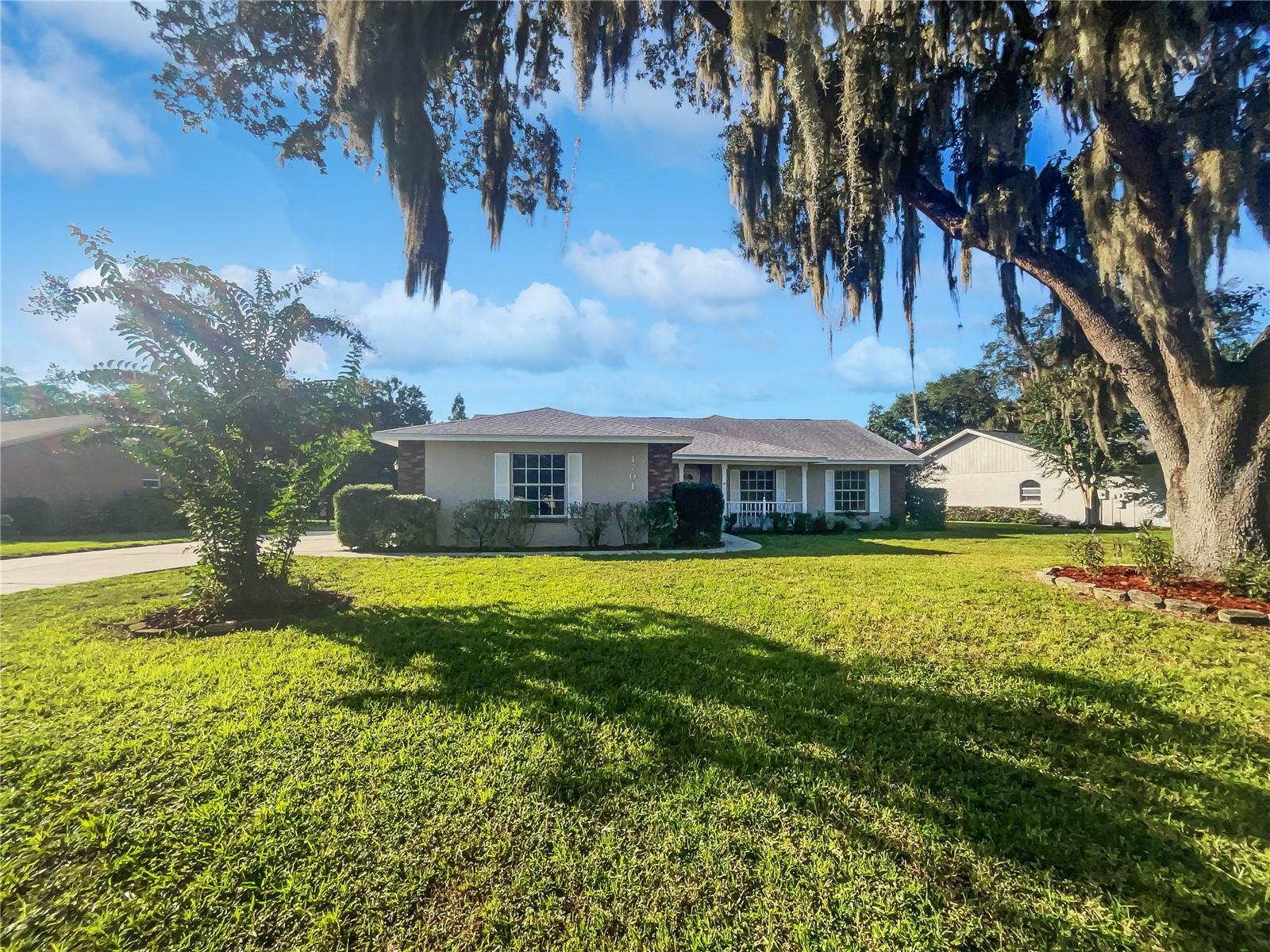 Kinsman Way, Lakeland, FL 33809