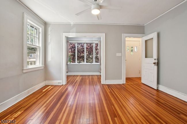 99 E Passaic Ave, Home with 4 bedrooms, 2 bathrooms and null parking in Bloomfield NJ | Image 5