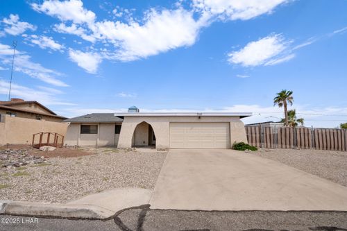 3380 Winston Dr, Lake Havasu City, AZ, 86406-7171 | Card Image