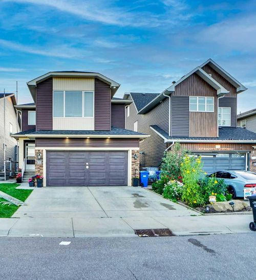 33 Savanna Green Ne, Calgary, AB, T3J0V8 | Card Image