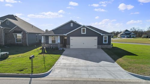 31930 E 62nd St S, Broken Arrow, OK, 74014-5646 | Card Image