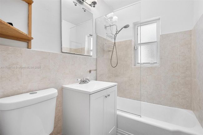 1055 Ne 120 Th St, House other with 4 bedrooms, 2 bathrooms and null parking in Biscayne Park FL | Image 32