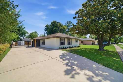 10423 Alcott Dr, Houston, TX, 77043-2108 | Card Image