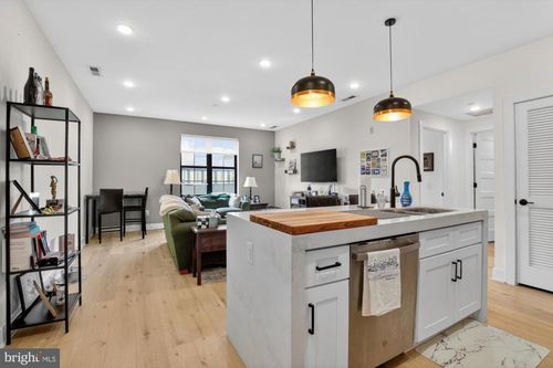 3d-1232 N Front St, PHILADELPHIA, PA, 19122-4634 | Card Image