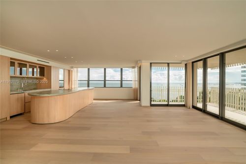 c902-3 Grove Isle Dr, Miami, FL, 33133-4115 | Card Image