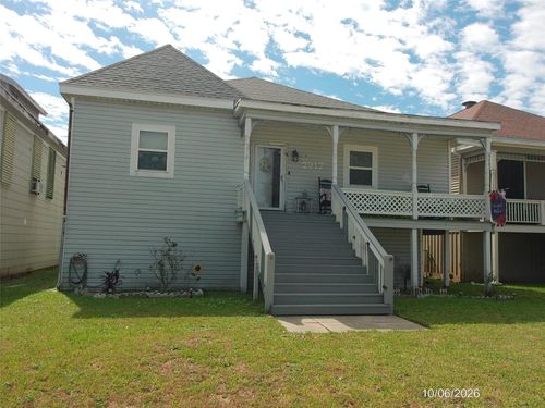 2917 Avenue P 1/2, Galveston, TX, 77550-7728 | Card Image