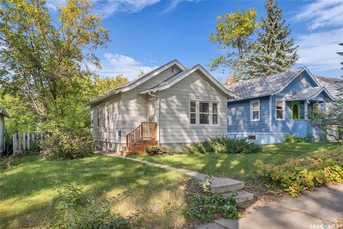 119 Maple St, Saskatoon, SK, S7J0A2 | Card Image
