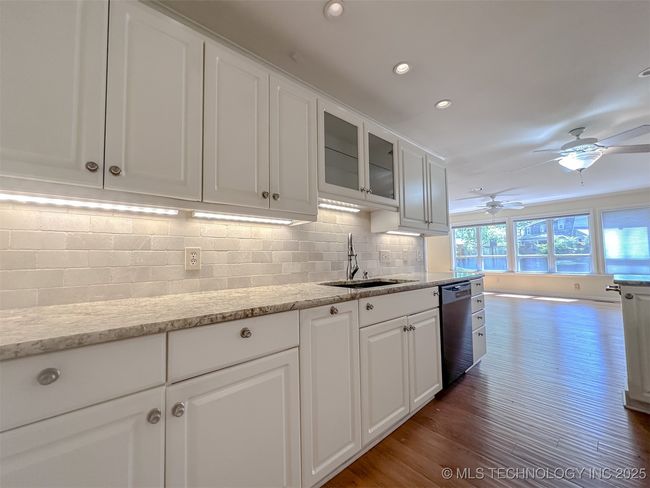 5807 S New Haven Ave, House other with 3 bedrooms, 3 bathrooms and null parking in Tulsa OK | Image 11