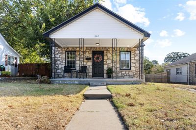 807 N Grant Avenue, House other with 2 bedrooms, 1 bathrooms and null parking in Sand Springs OK | Image 1