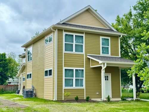 922 N Oakland Ave, Indianapolis, IN, 46201-2443 | Card Image