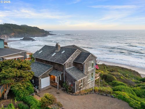 80 Raven Ln, DepoeBay, OR, 97341 | Card Image