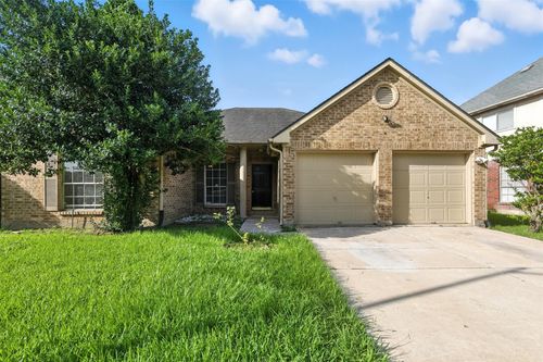 5307 Oak Falls Dr, Houston, TX, 77066-5139 | Card Image