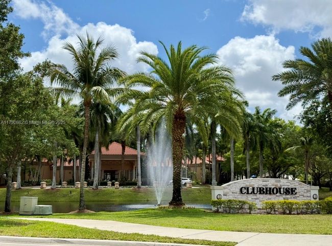 14365 Nw 15 Th St, House other with 3 bedrooms, 3 bathrooms and null parking in Pembroke Pines FL | Image 26