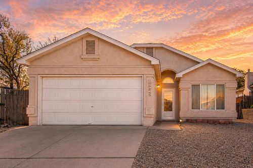 10624 Andalusian Ave Sw, Albuquerque, NM, 87121-8949 | Card Image
