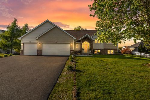 19855 Burlington Path, Farmington, MN, 55024-1477 | Card Image