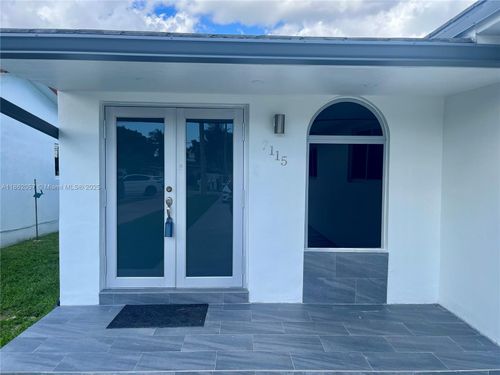 7115-7113 Sw 21st St, Miami, FL, 33155-1622 | Card Image