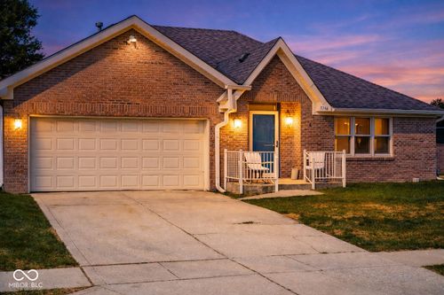 5716 Kensington Blvd, Plainfield, IN, 46168-7552 | Card Image