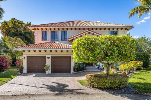 19086 Sw 76th Ave, Cutler Bay, FL, 33157-7365 | Card Image