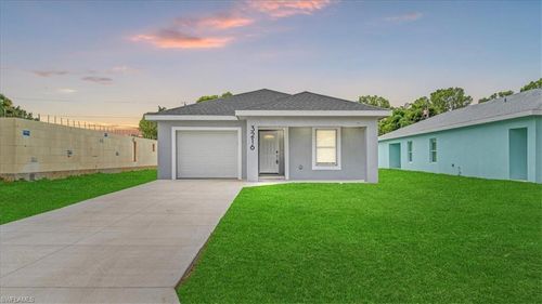 3216 Jeffcott St, Fort Myers, FL, 33916-5710 | Card Image
