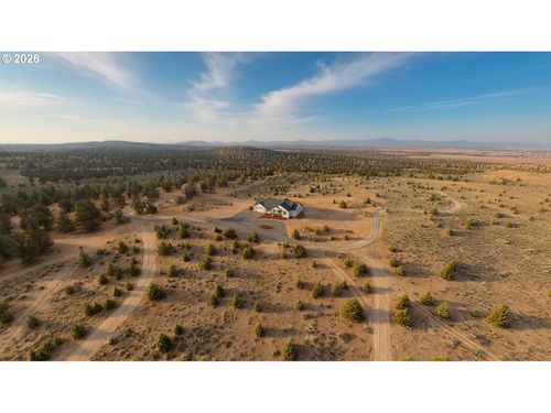 5101 Se Dixon Dr, Madras, OR, 97741 | Card Image