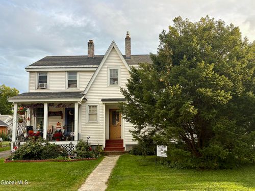 142 2nd Ave, Gloversville, NY, 12078-2507 | Card Image