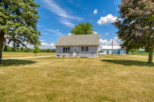 14273 N Hilliard St, Wheatfield, IN, 46392-9261 | Card Image