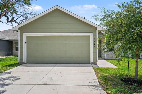 5426 Daphne Path, San Antonio, TX, 78253-2323 | Card Image