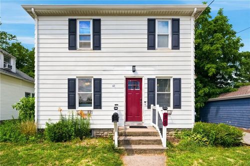 82 Dyer Avenue, East Providence, RI, 02919 | Card Image
