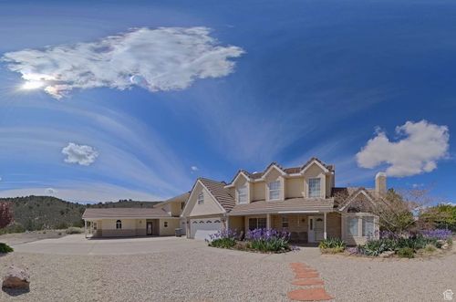1215 W Emerald Dr, Saint George, UT, 84770-6027 | Card Image