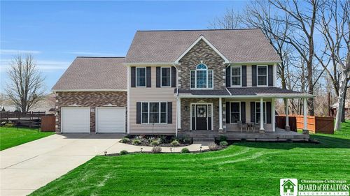 7220 Schultz Rd, North Tonawanda, NY, 14120-9724 | Card Image