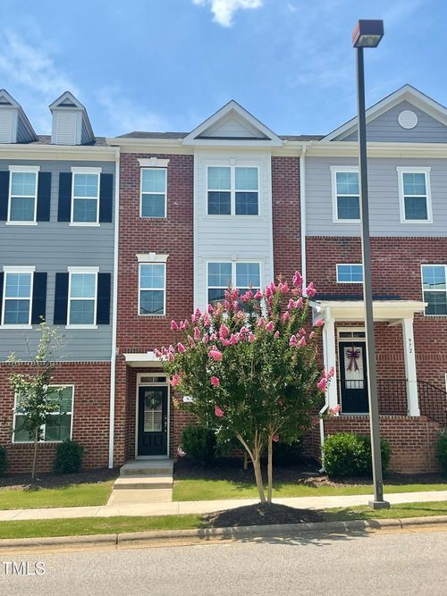 974 Gateway Commons Cir, Wake Forest, NC, 27587-6594 | Card Image