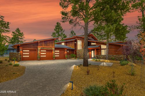 3308 S Clubhouse Cir, Flagstaff, AZ, 86005-2752 | Card Image