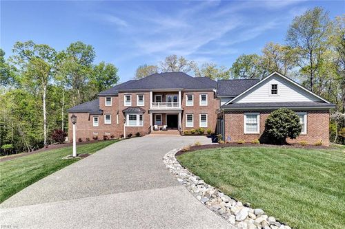 239 Woburn, Williamsburg, VA, 23188-8932 | Card Image