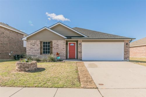 12911 Kingsgate Dr, Rhome, TX, 76078-6022 | Card Image