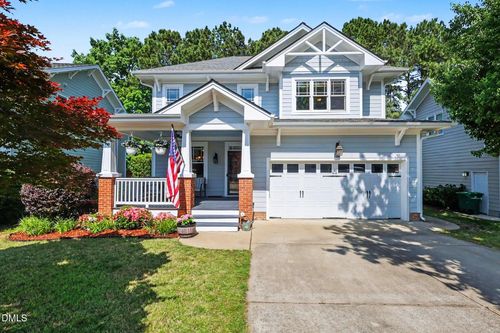 633 Lake Artesia Ln, Fuquay-Varina, NC, 27526-9561 | Card Image