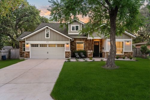 2603 Park View Dr, Austin, TX, 78757-2336 | Card Image