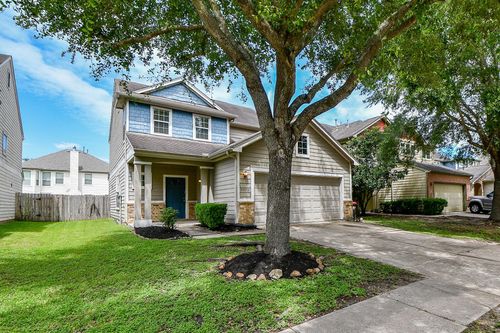 3002 Edgewick Elm St, Fresno, TX, 77545-8140 | Card Image