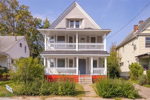 692 E 128th St, Cleveland, OH, 44108-2446 | Card Image