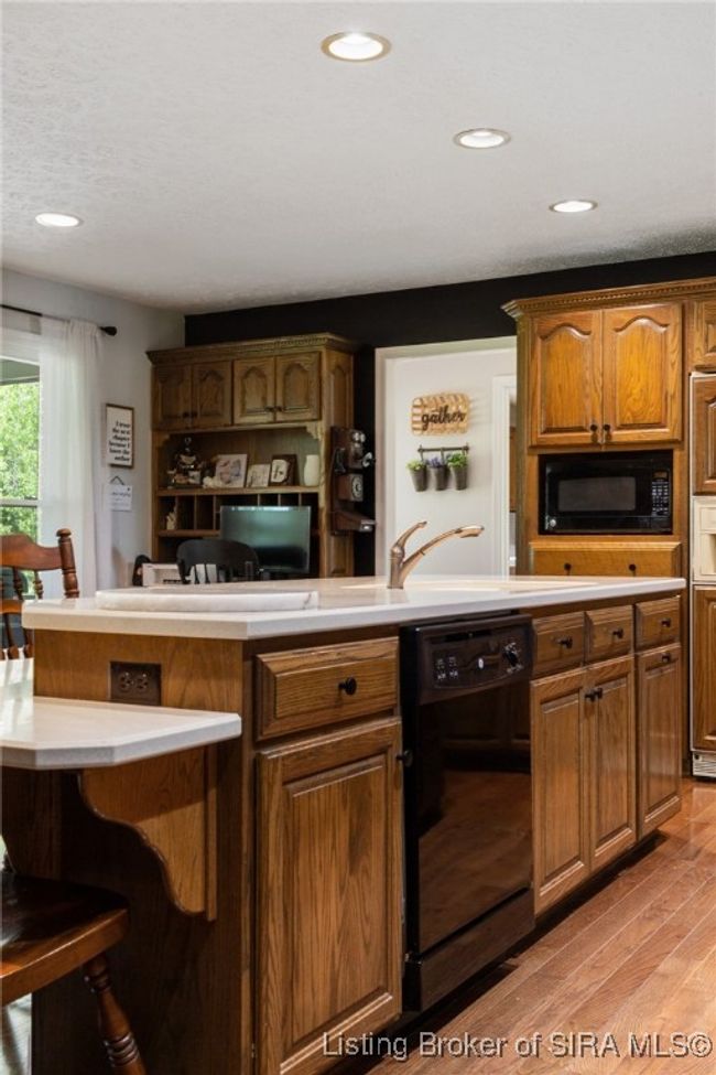 800 Yankee Way Sw, Home with 4 bedrooms, 4 bathrooms and null parking in Corydon IN | Image 46