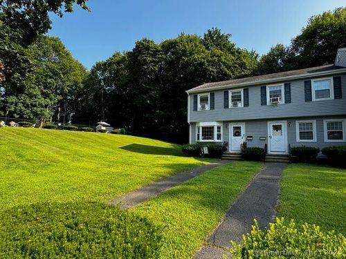28-28 Drummers Ln, Bethel, CT, 06801-2019 | Card Image