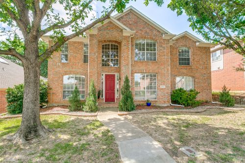 408 Crestview Point Dr, Lewisville, TX, 75067-8348 | Card Image