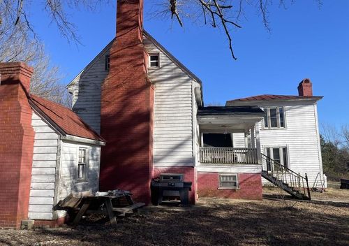 6750 Lunenburg County Rd, Keysville, VA, 23947-2914 | Card Image